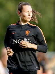 Nederland draagt het vanaf nu iedere wedstrijd tot aan het europees kampioenschap in 2022. Plots Komt De Helft Van De Oranje Leeuwinnen Uit De Eigen Eredivisie Foto Ad Nl