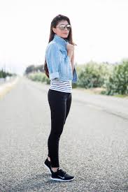 How To Style Sneakers This Spring Summer Casual Outfit Casual Outfits Casual Summer Outfits Fashion