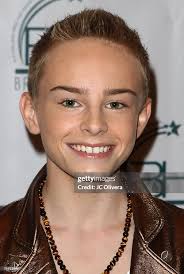 Actor Chris Bones attends Brighton Hall Live at El Portal Theatre on...  News Photo