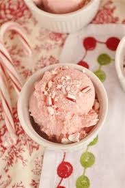 Jazz up your ice cream: 220 Xmas Ice Cream Ideas Ice Cream Christmas Food Christmas Ice Cream