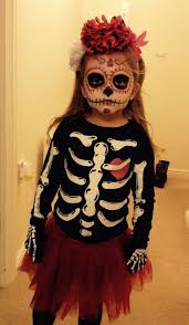 رسم على الوجه للأطفال لحفلات الهالوين easy halloween face paint ideas halloween kostume kinder gruselige halloween kostume kinder halloween kostume fur madchen