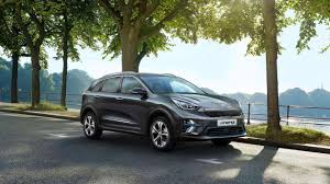 Quante volte lo avete sentito ripetere parlando di investimenti? Le Auto Elettriche Da Comprare E Da Evitare Secondo What Car