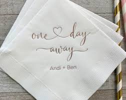 The week of a wedding is hectic and this is the only time to slow down and pass out gifts to your parents and wedding party. Kfwyoadgyrveim