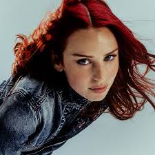 Rose Gray's Instagram, Twitter & Facebook