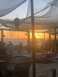 Costa da caparica is one of lisbon's many neighborhoods travelers like to visit. Yamba Picture Of Yamba Costa Da Caparica Tripadvisor