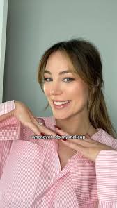 Silicone based face products used:, @iunik_official Centella Calming Daily  Sunscreen, @geebeauty Prime Skin, @dermablendpro Professional cover care  concealer (N6), @Charlotte Tilbury contour wand ...