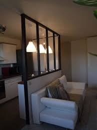 Tarifa 2 1 Dha Aboutwhite Ofrece Esta Oferta De Electricidad Para Suministros Con Potencia Contratada S Deco Maison Separation Cuisine Salon Amenagement Maison