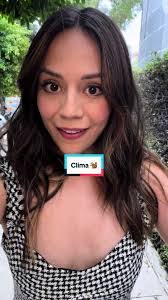 Ali Rios's Instagram, Twitter & Facebook