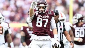 Jaguars Draft Texas A&M TE Nate Boerkircher in NFL Draft