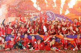 The premier league trophy is back where it belongs! Epl Liverpool Celebrates Their Chelsea Victory In Style Fan Reaction