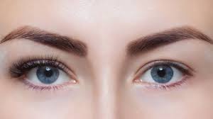 Eye Makeup Tips For Small Eyes In Hindi Chhoti Aankhon Par Makeup Kaise  Kare - Amar Ujala Hindi News Live - Eye Makeup Tips:अगर छोटी है आपकी आंखें  तो इस तरह से