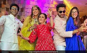 Armaan jain recently shared stunning pictures with wife anissa malhotra from their exotic vacation. Armaan Jain Anissa Malhotra S Sangeet Made Special By Karisma Kapoor Kiara Advani And Others