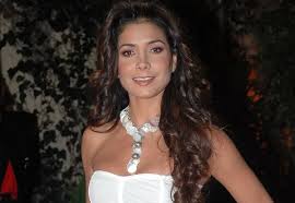 Make social videos in an instant: Paty Manterola Gives Details Of Her Wedding After Renewing Her Wedding Vows English Mundo Hispanico