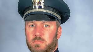 Jeffrey Bieber's Instagram, Twitter & Facebook