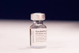 Desde los primeros casos detectados de trombosis, las dosis de esta vacuna británica tan. Covid 19 Dos Dosis De La Vacuna De Pfizer O Astrazeneca Protegen Contra Hospitalizacion Por Variante India Delta Salud La Revista El Universo