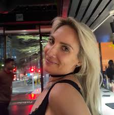 What are some budget-friendly activities to do in Kalk Bay with kids?