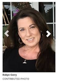 Dana Bowlin's Instagram, Twitter & Facebook