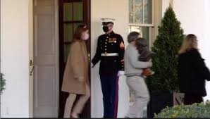 The traditional nurse uniform consists of a dress, apron and cap. Stolen Bust Of Abraham Lincoln To End Up On Ebay Speculations After Trump Staffers Remove Wh Artefact