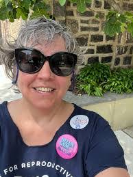 Kathy Black's Instagram, Twitter & Facebook