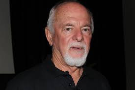 Mike Bruton's Instagram, Twitter & Facebook