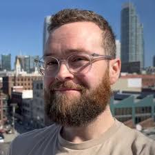 Cora Poe's Instagram, Twitter & Facebook