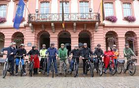 Verkehrsminister Winfried Hermann Auf Radtour Im Kinzigtal Ortenau