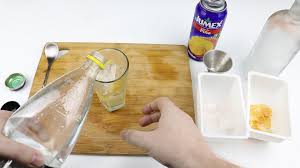 Jan 08, 2021 · how to make a gin and tonic • 1 part gin • 3 parts tonic water, chilled • ice • lime twist or slice How To Make Gin And Tonic 11 Steps With Pictures Wikihow