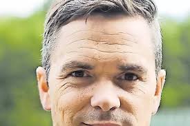 Verfügen über sehr starke Offensive“