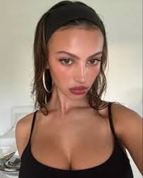 Kassidy Scheuring (kassscheuring)