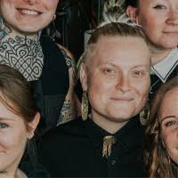 100+ "Sonsteng" profiles