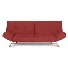 Modecor reproduktionen sind den modernen klassischen entwürfen von le corbusier, mies van der rohe, charles eames, eileen gray und anderen designern nachempfunden und entsprechen sowohl optisch, als auch in material und verarbeitung den originalentwürfen sehr genau. Ligne Roset Smala Rot Dreisitzer Gebraucht Jetzt Online Kaufen Revive