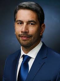 Robert Zalewski's Instagram, Twitter & Facebook