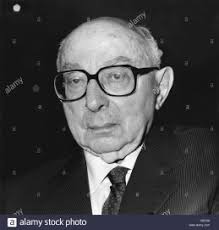 LAS IMÁGENES DE LA MUJER Por: Hans Mayer (1907-2001)