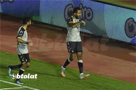 يغيب لينجليت عن برشلونة أمام غرناطة. Kkdhw9twdoyrm