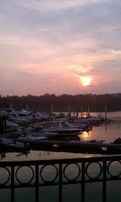 City Island Bronx New York Spent A Lot Of Time Here In My 20s City Island Day Trip Places To Travel