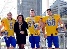 Hem nyheter våra lag kalender om föreningen kontakt årskort & familjekort börja spela shop bli stödmedlem sponsring. Vm I Amerikansk Fotboll Pa Stockholmsarenan 2015 Stockholm Globe Arenas