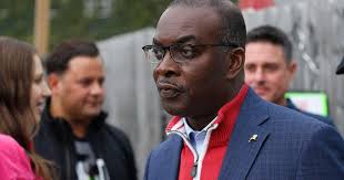 State GOP aids mayoral bid of Brown, who is a former Dem chair