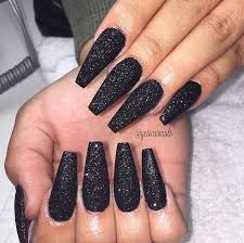 Black And Gold Glitter Coffin Nails Pin By Jazmine Alvarez On Nails Black Nails With Glitter Coffin Nails Designs Nail Designs Glitter