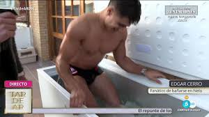 Él es Edgar Cerro, el tiktoker que deja helados a todos sus seguidores