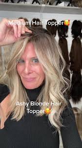 #hairtopper #hairtoppers #finehair #finehairsolution #womenover40  #womenover50 #thinninghair #thinninghairsolution #thinninghair solutions  #thinhair#toppiece #womenhairloss #covidhair ...