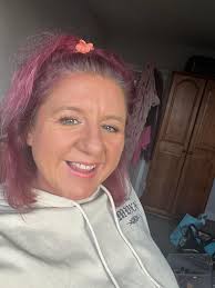 Choose your team for your day who makes you happy :-}