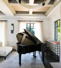 Since the comfort and style of the room helps set the tone for the time you spend there, make the 20 family room designs to lounge in style. Keep Up With Kourtney Kardashian S House Design
