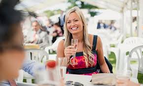 Finding the perfect outdoor dining set whether you like to enjoy a cozy dinner for two or host an outdoor family feast, choose a patio table and chairs that fit your style: Every Pub And Restaurant Will Be Allowed To Erect A Marquee To Boost Trade After Lockdown Daily Mail Online