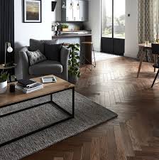 8 26 X 57 82 Cm Ep 15 Mm Chene Massif Finition Vernie Brossee Goodhome Bricodepot Bricolage Ma Decoration Interieure Inspiration Deco Deco