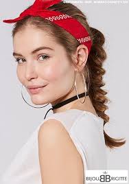 Heute zeigen wir ihnen wie man tolle bandana frisuren tragen kann. Top 25 Frisuren Haarband Bilder Trends Neuheiten 2021