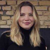 Amanda Nissen's Instagram, Twitter & Facebook