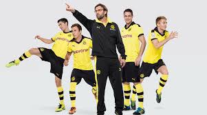 Ab 20.30 uhr rollt heute der ball im dortmunder signal iduna park, wenn borussia dortmund und der fc bayern gegeneinander spielen werden! Borussia Dortmund Inside Europe S Most Happening Club Fourfourtwo