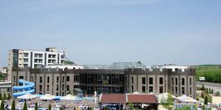 4 camere duble standard, 2 camere duble superior (suite) si 1 apartament (living si dormitor) amenajate modern si. Hotel Aqua President 4 Baile Felix Romania