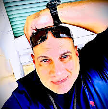 Aaron Baeza's Instagram, Twitter & Facebook