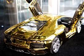 There was an incredible amount of demand for them when it was first available for sale, and many sold for nearly double the msrp of $139,995. 7 3 Million Gold Lamborghini Aventador Awaits New Buyer In The Uae Gtspirit